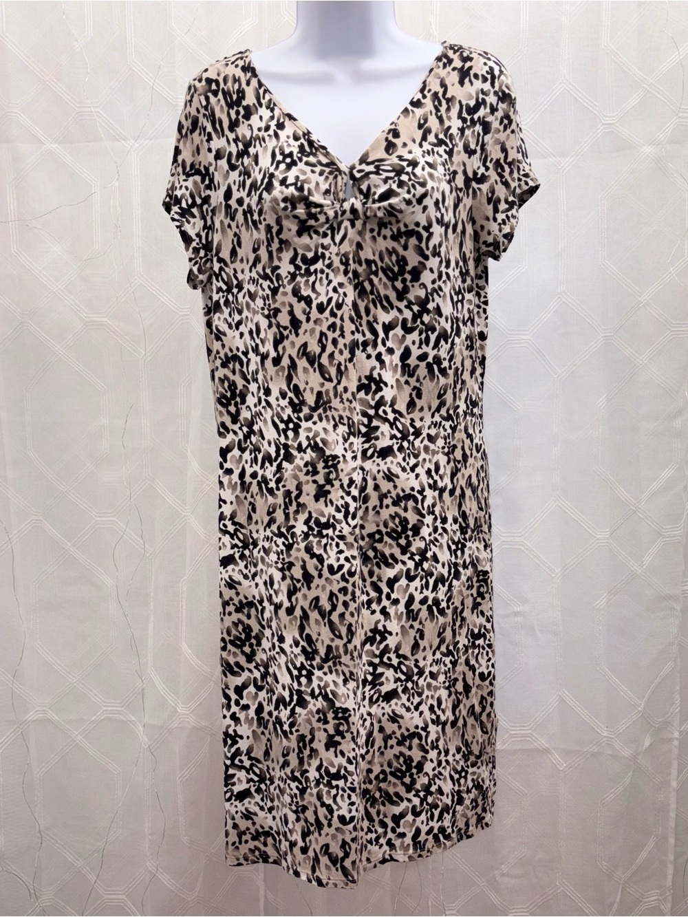 Dana Buchman Animal Print Midi Dress Boho Chic Street Style Staple Size Medium